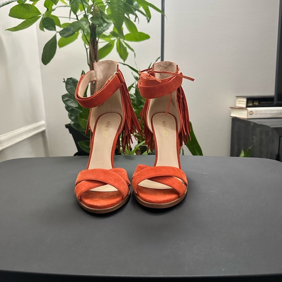 Nine West Hustle Fringe Suede High-Heel Sandals Orange - Picture 2 of 8